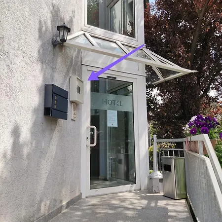 Hotel Garni Kiefer *